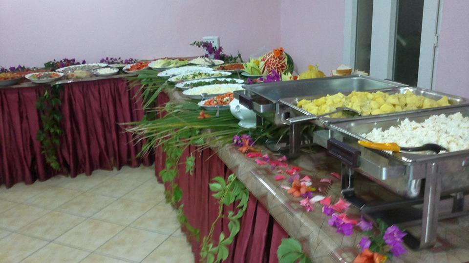Ipsos Hotel بيلديبي المظهر الخارجي الصورة